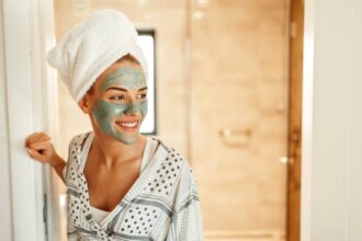 Best Natural Face Masks For Acne Prone Skin